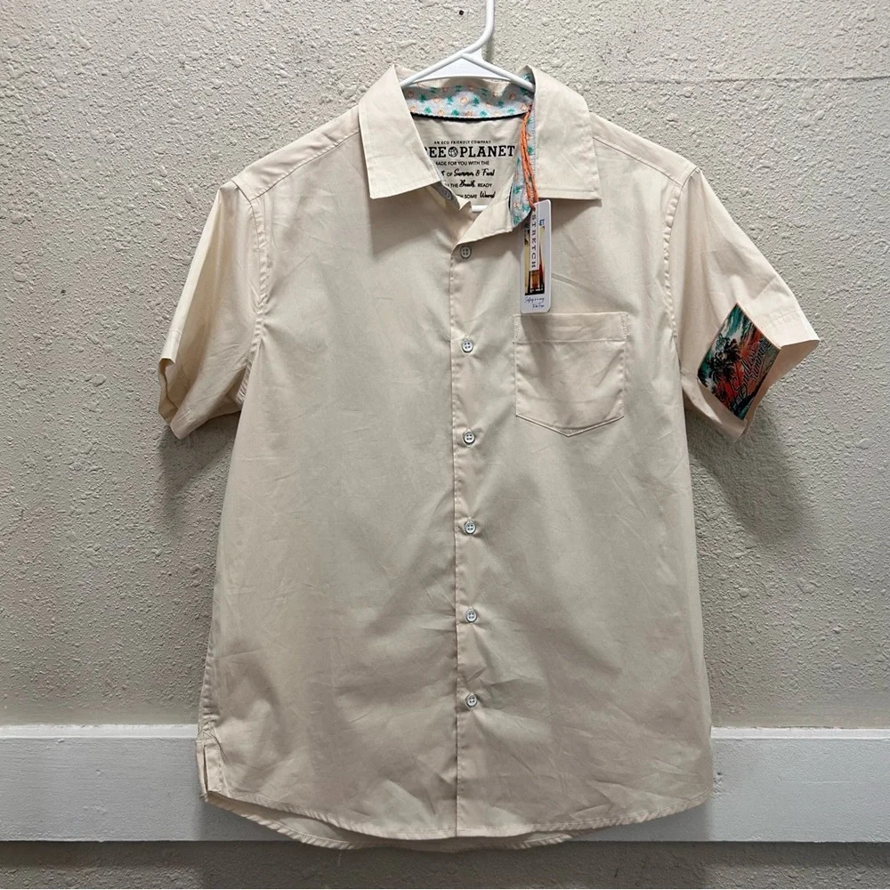 Free Planet Short Sleeve Button Down Top NWT in Surf Sand SMALL